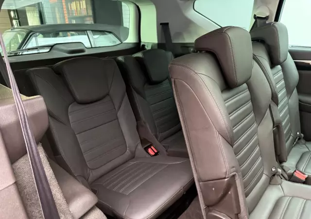 RENAULT Espace Energy dCi 160 EDC Intens