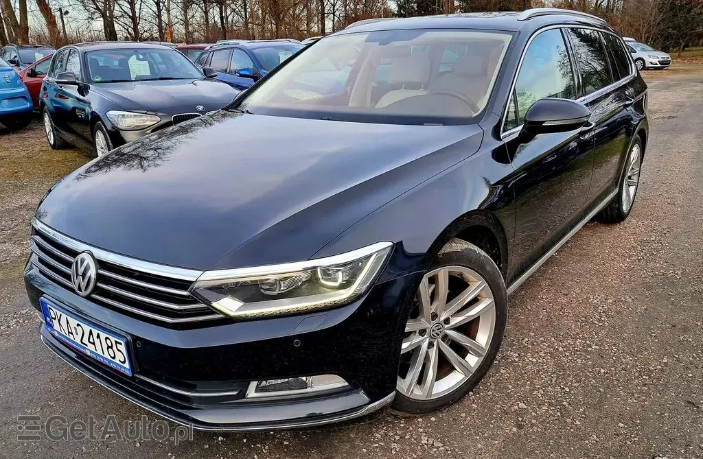 VOLKSWAGEN Passat 