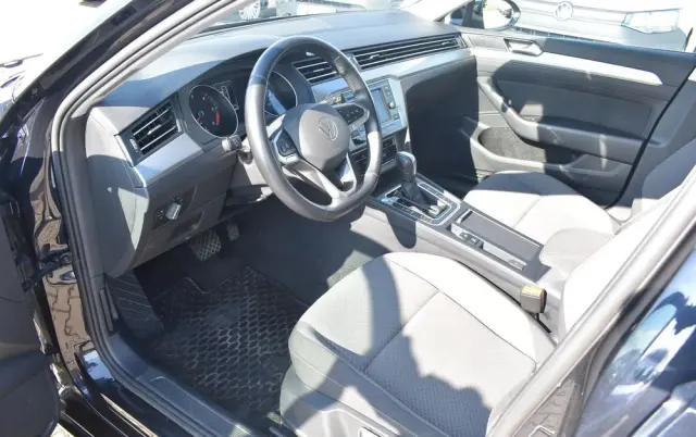 VOLKSWAGEN Passat 2.0 TDI EVO Essence DSG