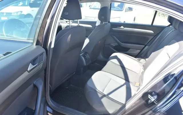 VOLKSWAGEN Passat 2.0 TDI EVO Essence DSG