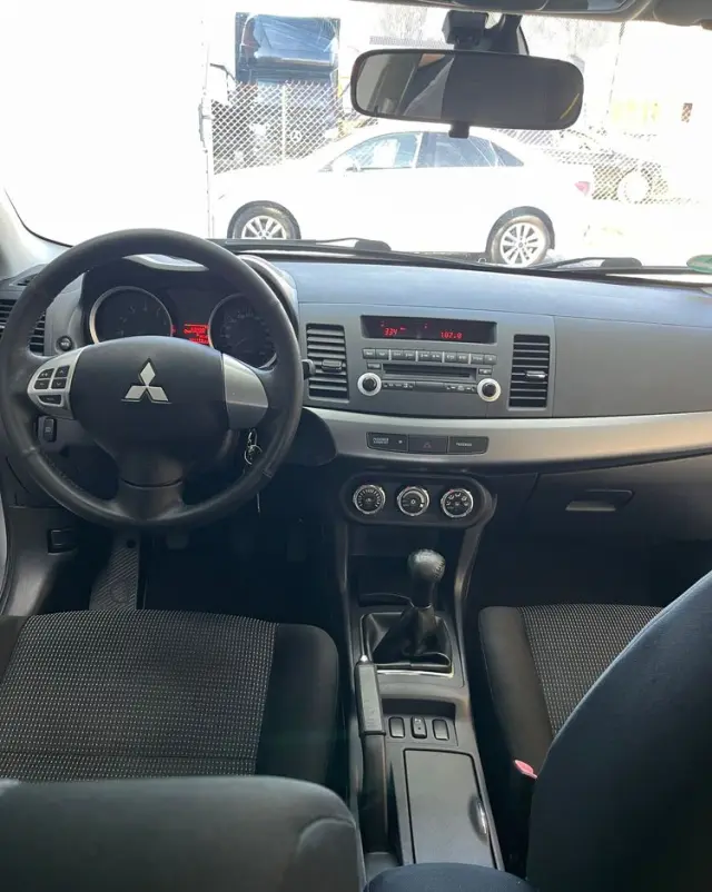 MITSUBISHI Lancer 1.6 ClearTec