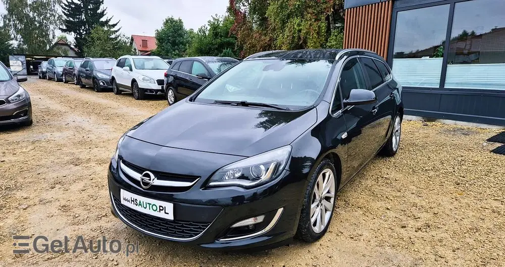 OPEL Astra 1.4 Turbo Cosmo