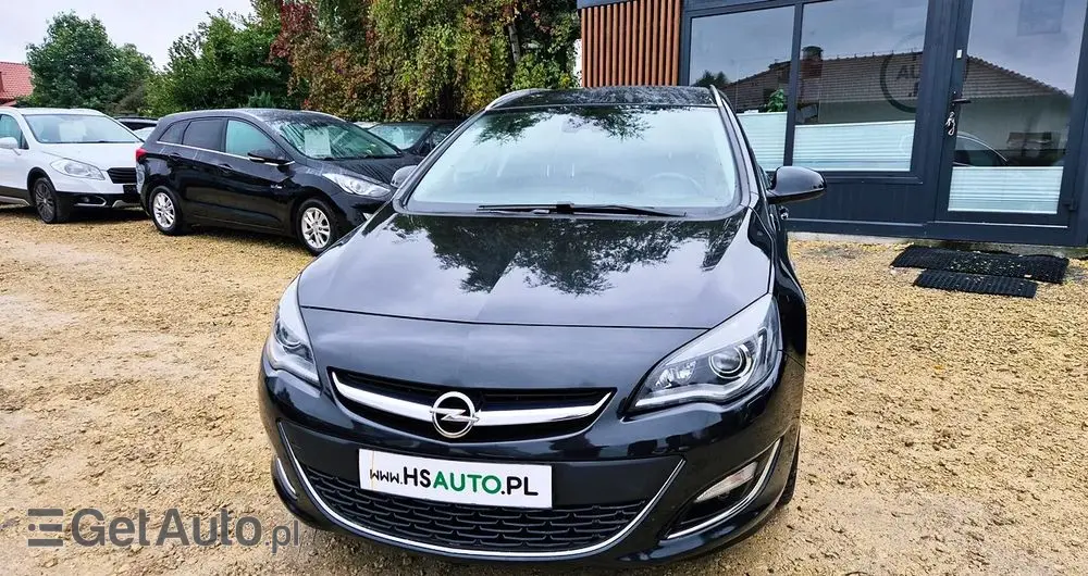 OPEL Astra 1.4 Turbo Cosmo