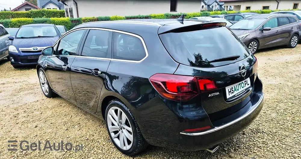 OPEL Astra 1.4 Turbo Cosmo