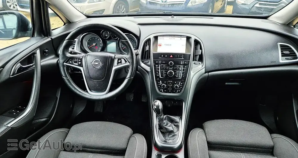 OPEL Astra 1.4 Turbo Cosmo