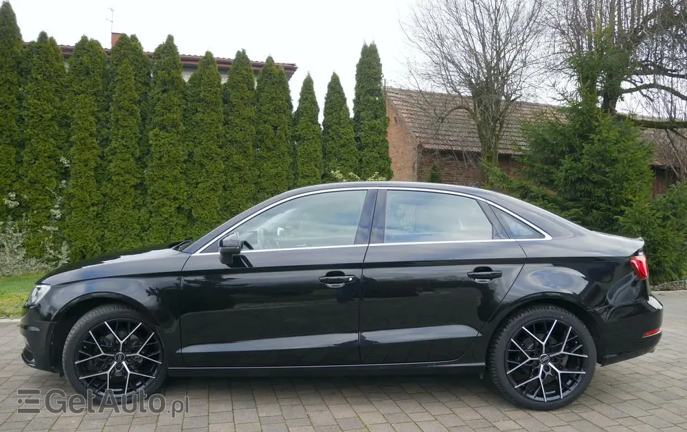 AUDI A3 Limousine 