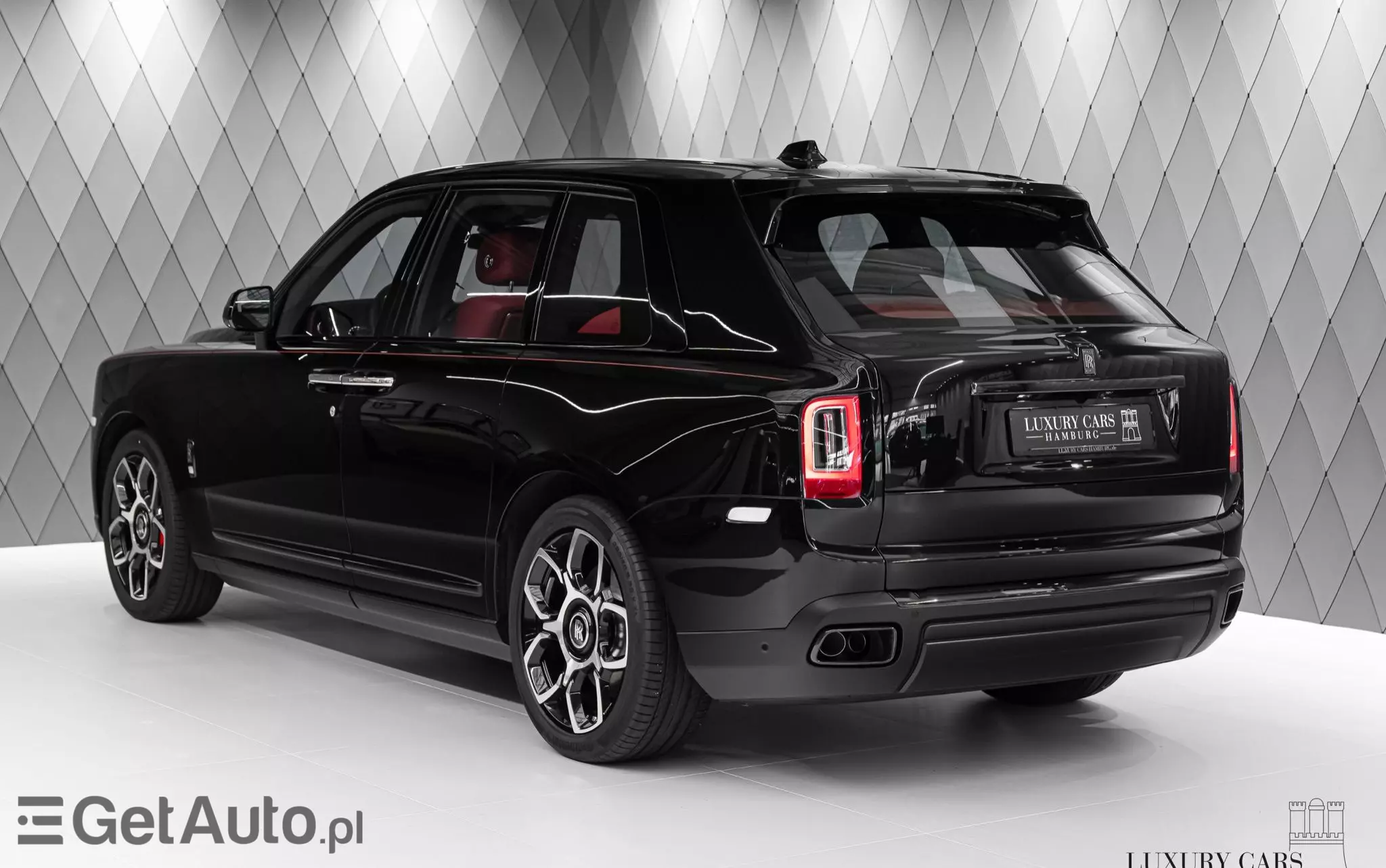 ROLLS-ROYCE Cullinan 