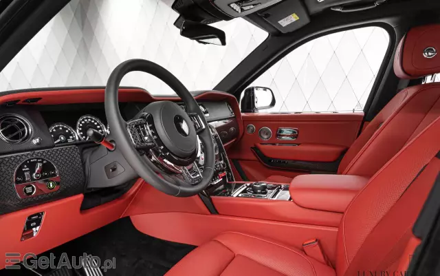 ROLLS-ROYCE Cullinan 