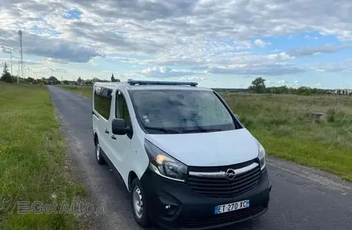OPEL Vivaro karetka Ambulans 