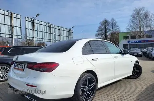 MERCEDES-BENZ Klasa E 