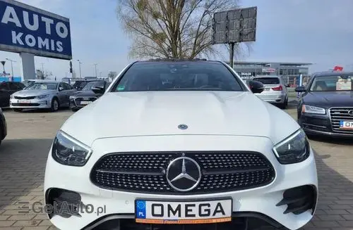 MERCEDES-BENZ Klasa E 