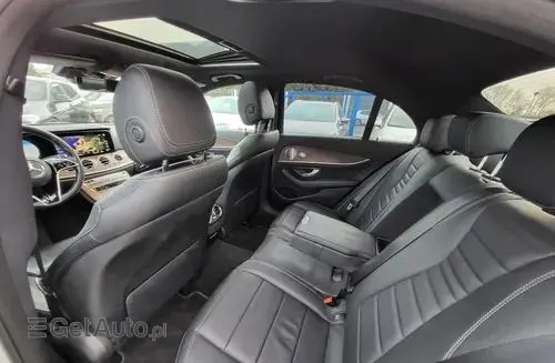 MERCEDES-BENZ Klasa E 