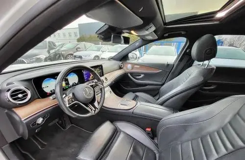 MERCEDES-BENZ Klasa E 