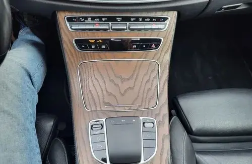 MERCEDES-BENZ Klasa E 