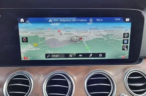 MERCEDES-BENZ Klasa E 