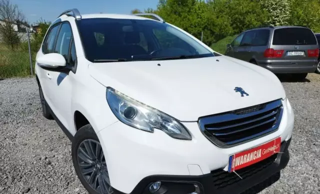 PEUGEOT 2008 