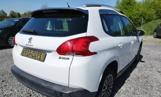 PEUGEOT 2008 