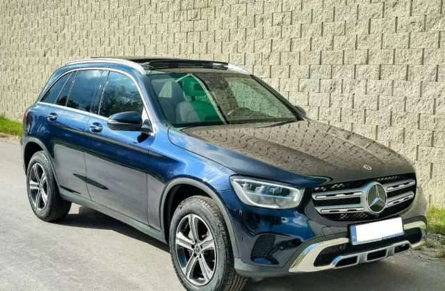 MERCEDES-BENZ GLC 