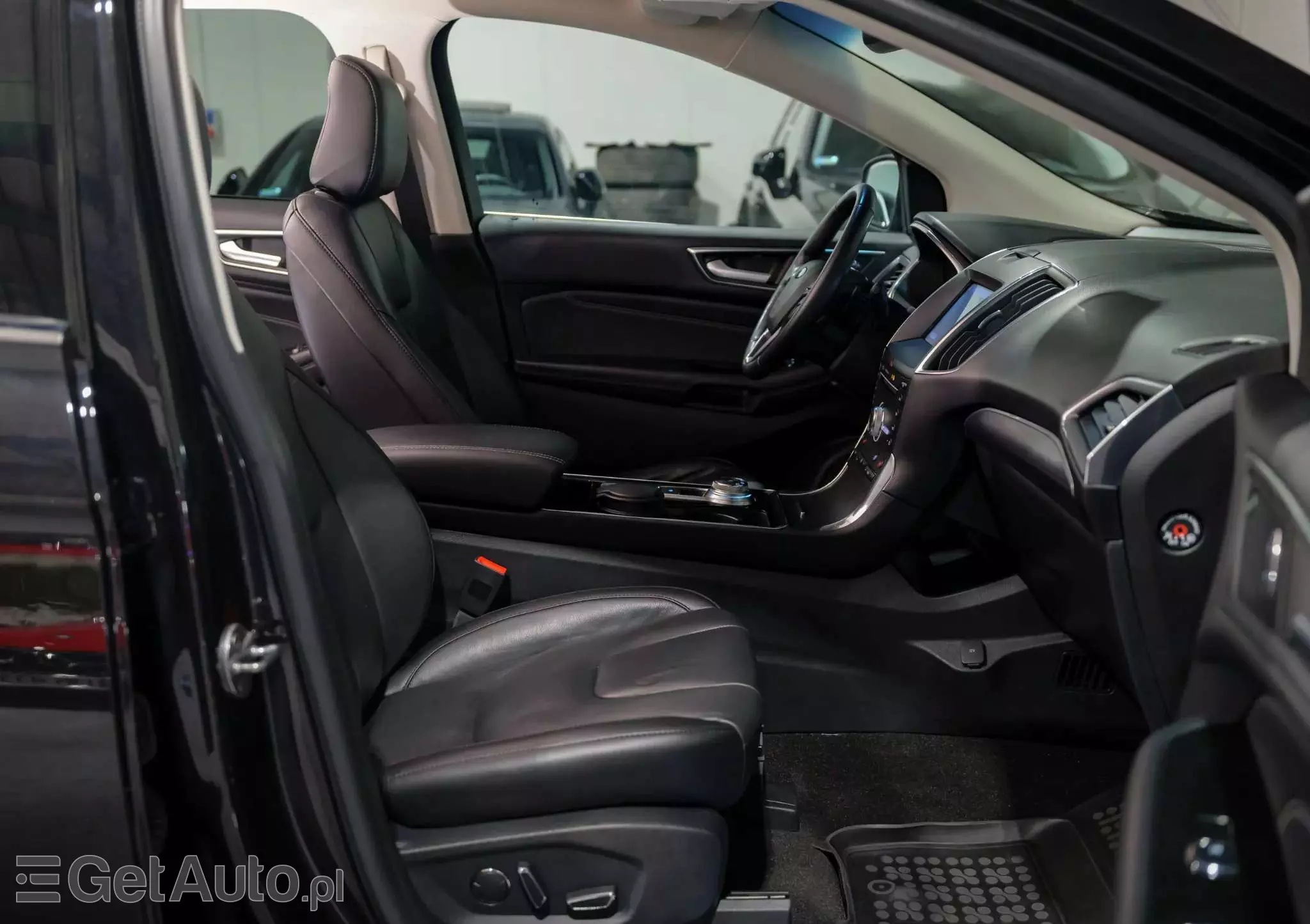 FORD Edge 2.0 EcoBlue Twin-Turbo 4WD Titanium