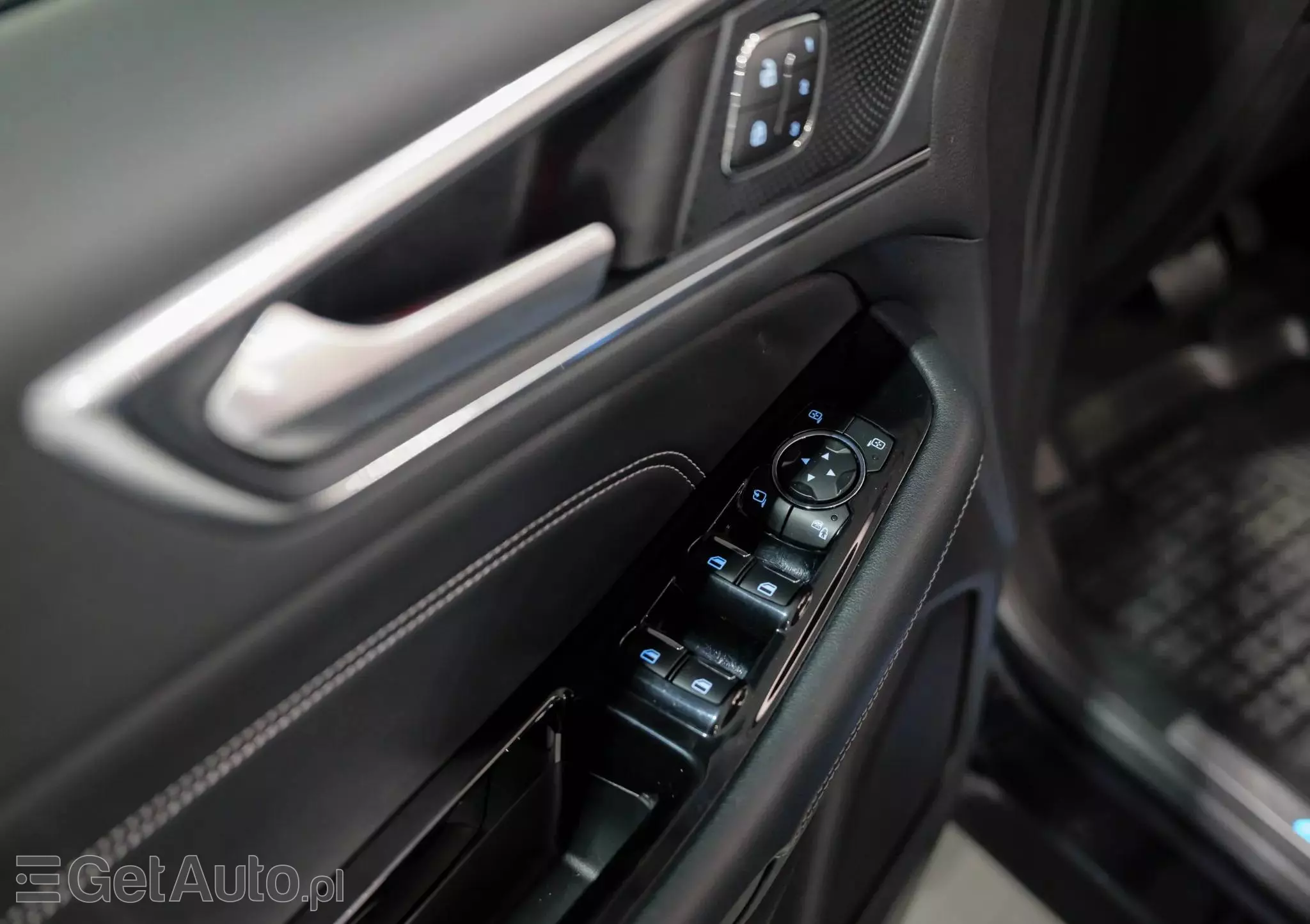 FORD Edge 2.0 EcoBlue Twin-Turbo 4WD Titanium