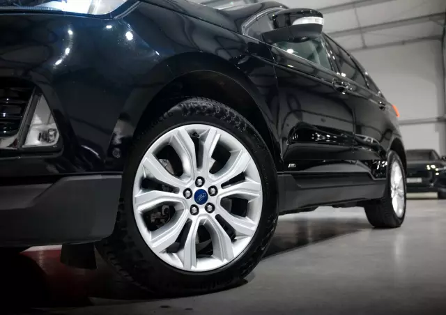 FORD Edge 2.0 EcoBlue Twin-Turbo 4WD Titanium