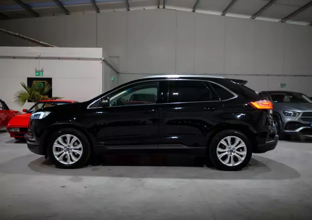 FORD Edge 2.0 EcoBlue Twin-Turbo 4WD Titanium