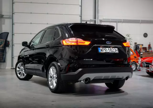FORD Edge 2.0 EcoBlue Twin-Turbo 4WD Titanium