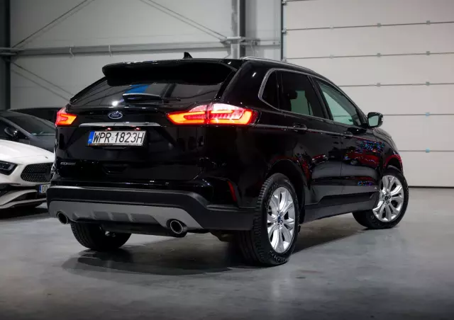 FORD Edge 2.0 EcoBlue Twin-Turbo 4WD Titanium