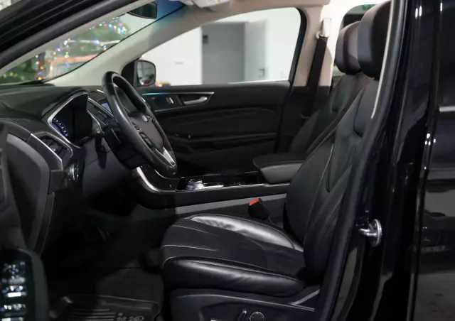 FORD Edge 2.0 EcoBlue Twin-Turbo 4WD Titanium