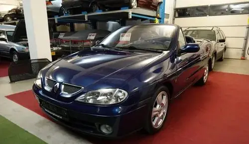 RENAULT Megane 