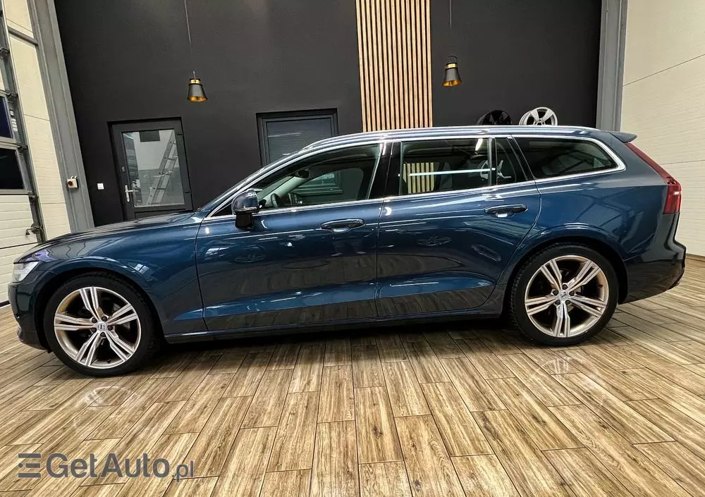VOLVO V60 D4 Geartronic Inscription