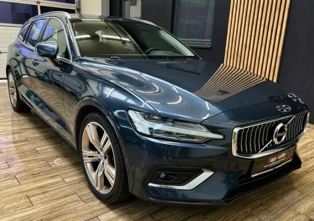 VOLVO V60 D4 Geartronic Inscription