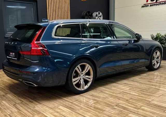 VOLVO V60 D4 Geartronic Inscription