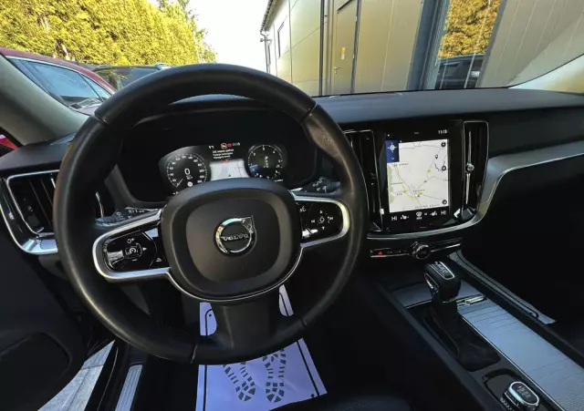 VOLVO V60 D4 Geartronic Inscription