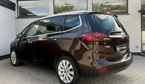 OPEL Zafira 