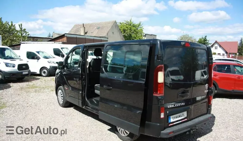RENAULT Trafic 
