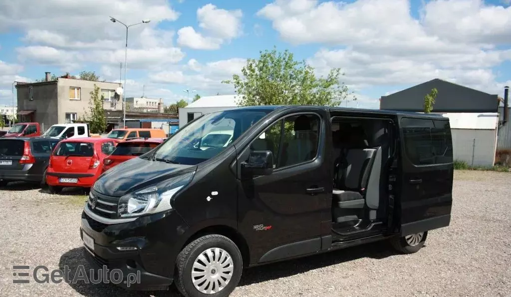 RENAULT Trafic 