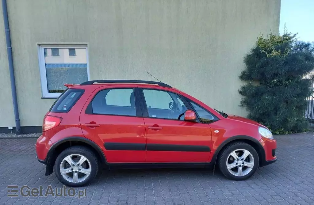 SUZUKI SX4 