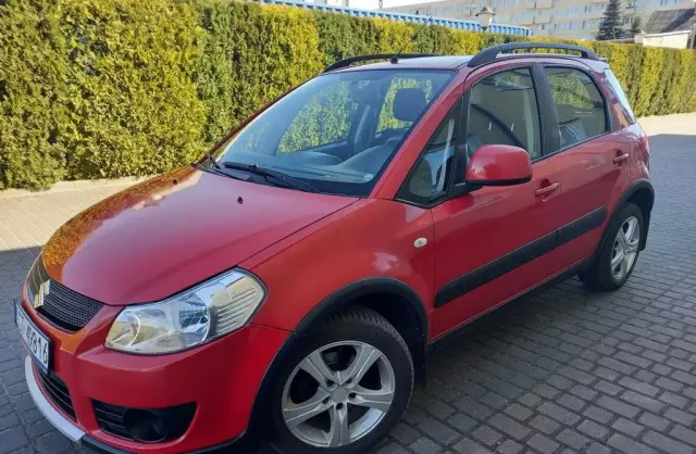 SUZUKI SX4 