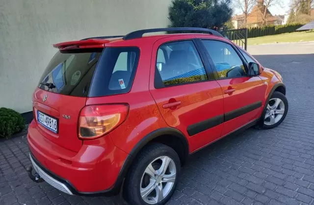 SUZUKI SX4 
