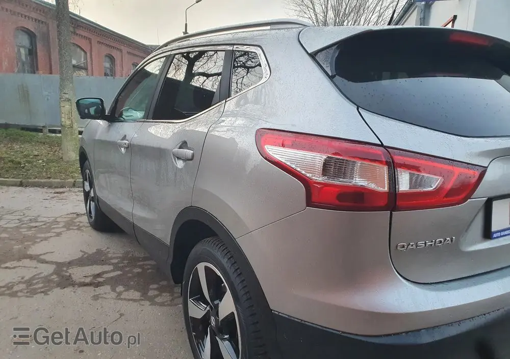 NISSAN Qashqai 1.2 DIG-T N-Tec