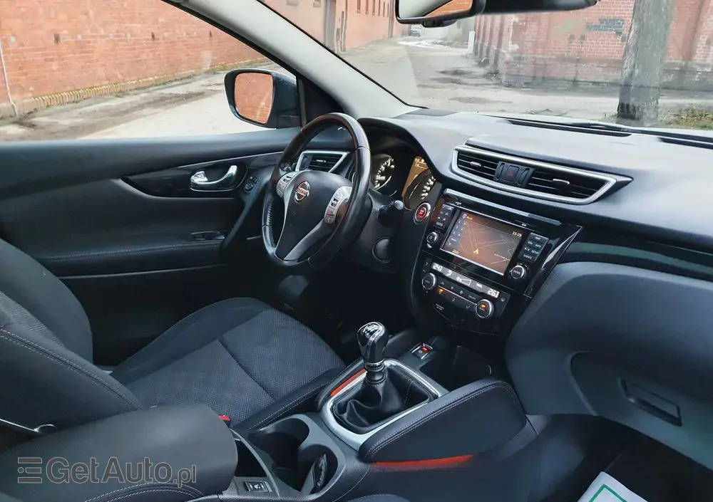 NISSAN Qashqai 1.2 DIG-T N-Tec