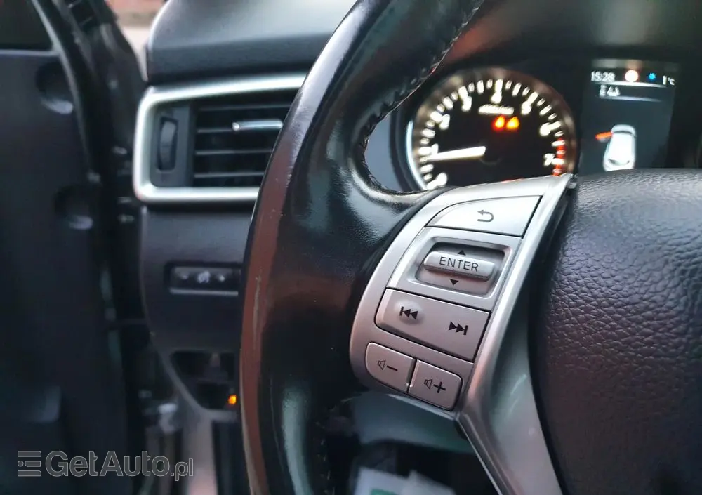 NISSAN Qashqai 1.2 DIG-T N-Tec