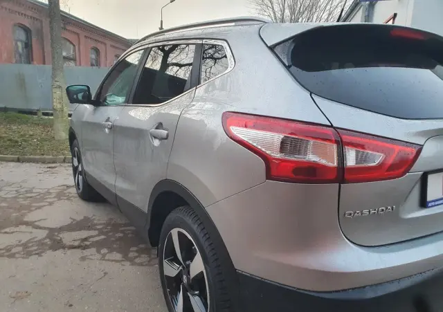 NISSAN Qashqai 1.2 DIG-T N-Tec