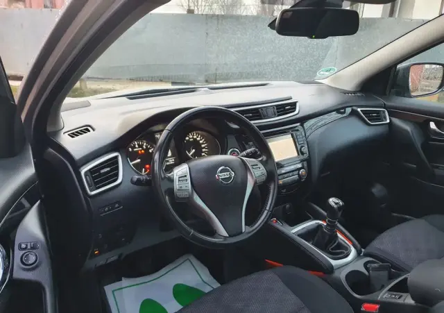 NISSAN Qashqai 1.2 DIG-T N-Tec