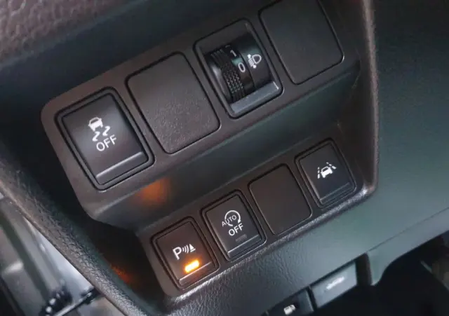 NISSAN Qashqai 1.2 DIG-T N-Tec