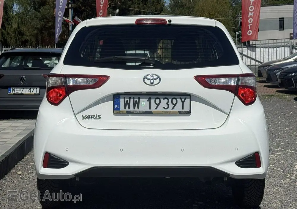 TOYOTA Yaris 1.5 Active