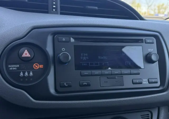 TOYOTA Yaris 1.5 Active