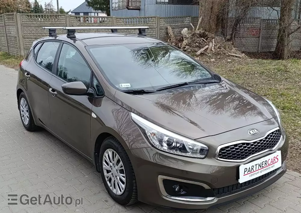 KIA Ceed Cee'd 1.6 GDI M DCT