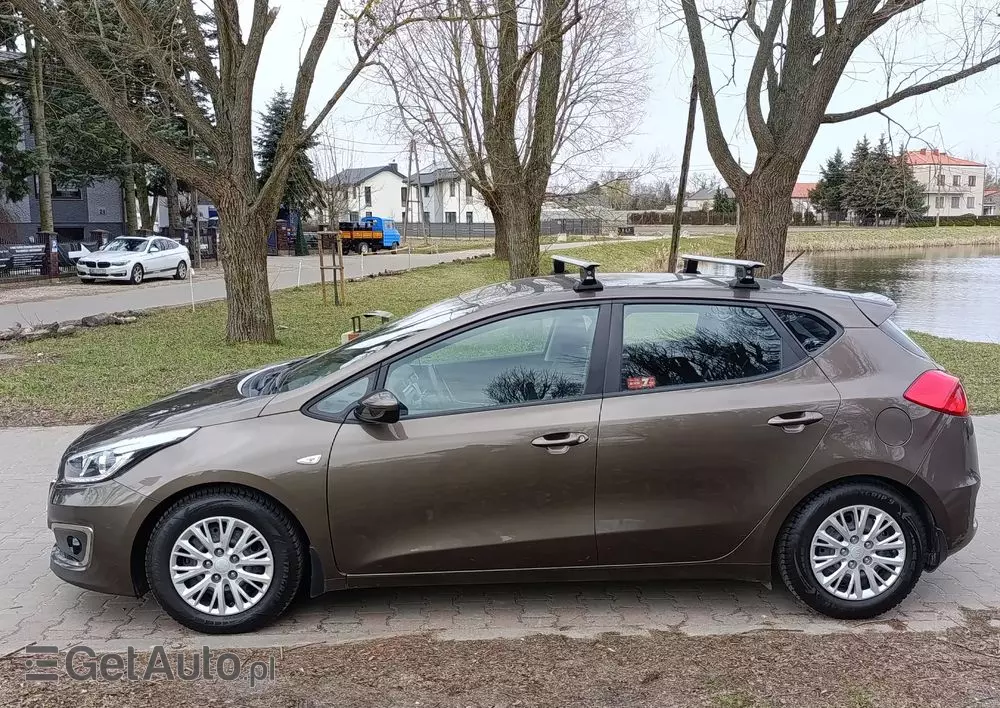 KIA Ceed Cee'd 1.6 GDI M DCT